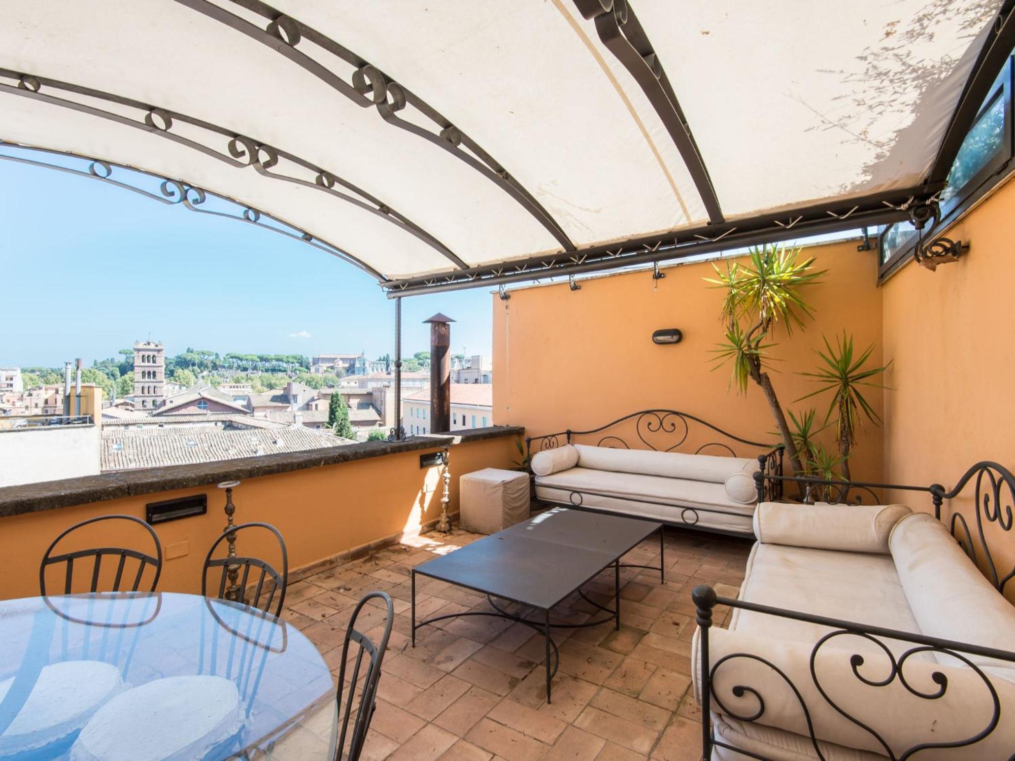 Panoramic Terrace Trestevere By Interhome * Rom